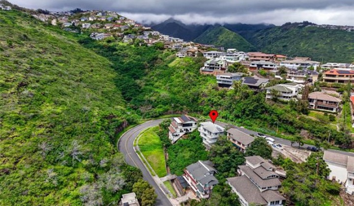 5207 Poola Street,Honolulu,Hawaii,96821,4 ベッドルーム ベッドルーム,3 バスルームバスルーム,一戸建て,Poola,19396086