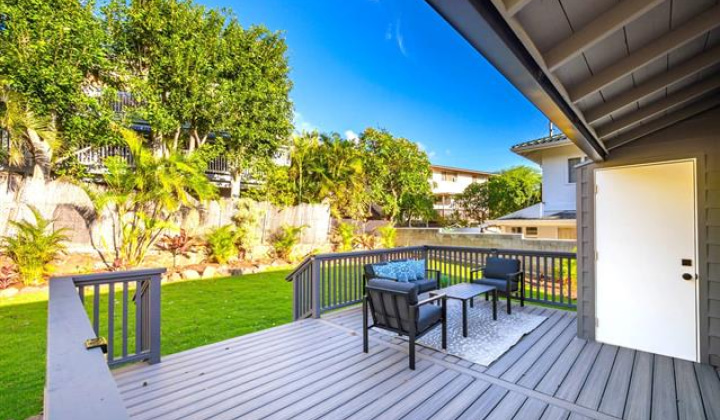 4611 Aliikoa Street,Honolulu,Hawaii,96821,3 Bedrooms Bedrooms,1 BathroomBathrooms,Single family,Aliikoa,18231088