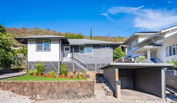 4611 Aliikoa Street,Honolulu,Hawaii,96821,3 Bedrooms Bedrooms,1 BathroomBathrooms,Single family,Aliikoa,18231088