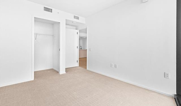333 Ward Avenue,Honolulu,Hawaii,96814,1 Bedroom Bedrooms,1 BathroomBathrooms,Condo/Townhouse,Ward,37,19396271