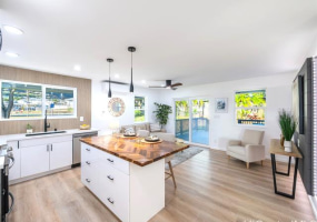 4611 Aliikoa Street,Honolulu,Hawaii,96821,3 Bedrooms Bedrooms,1 BathroomBathrooms,Single family,Aliikoa,18231088