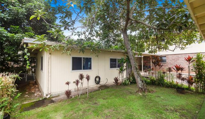 47-325 Ahuimanu Road,Kaneohe,Hawaii,96744,12 Bedrooms Bedrooms,6 BathroomsBathrooms,Single family,Ahuimanu,19396360