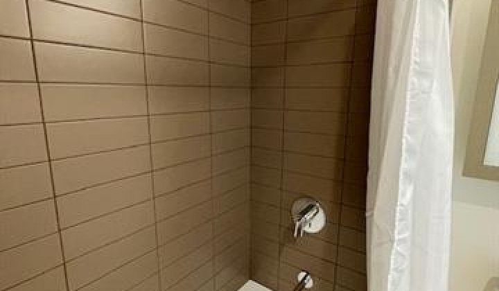 600 Ala Moana Boulevard,Honolulu,Hawaii,96813,1 Bedroom Bedrooms,1 BathroomBathrooms,Condo/Townhouse,Ala Moana,35,18231457