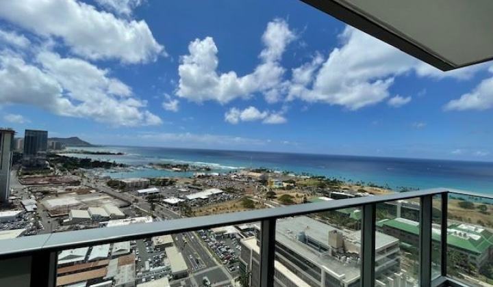 600 Ala Moana Boulevard,Honolulu,Hawaii,96813,1 Bedroom Bedrooms,1 BathroomBathrooms,Condo/Townhouse,Ala Moana,35,18231457