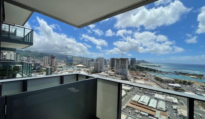 600 Ala Moana Boulevard,Honolulu,Hawaii,96813,1 Bedroom Bedrooms,1 BathroomBathrooms,Condo/Townhouse,Ala Moana,35,18231457