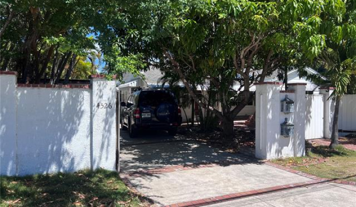 4526 Aukai Avenue,Honolulu,Hawaii,96816,3 ベッドルーム ベッドルーム,3 バスルームバスルーム,一戸建て,Aukai,18231925