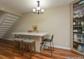 1131 Wainiha Street,Honolulu,Hawaii,96825,3 ベッドルーム ベッドルーム,1 バスルームバスルーム,コンド / タウンハウス,Wainiha,1,18232193