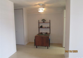 417 Nohonani Street,Honolulu,Hawaii,96815,1 Bedroom Bedrooms,1 BathroomBathrooms,Condo/Townhouse,Nohonani,5,17829232