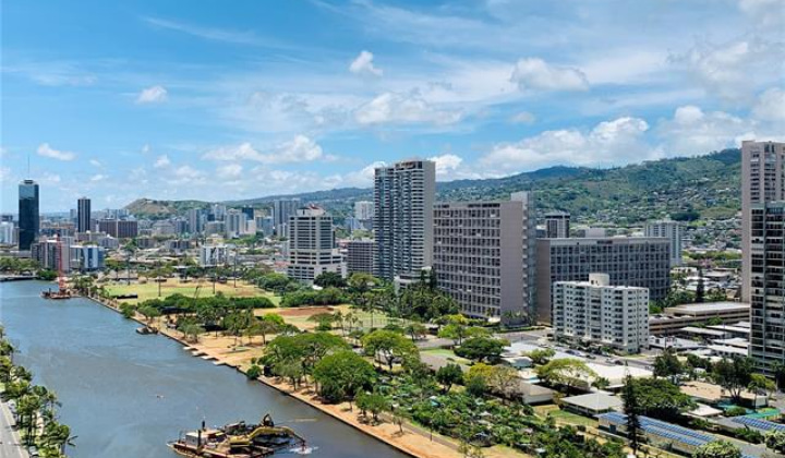 2211 Ala Wai Boulevard,Honolulu,Hawaii,96815,1 ベッドルーム ベッドルーム,1 バスルームバスルーム,コンド / タウンハウス,Ala Wai,25,19398608