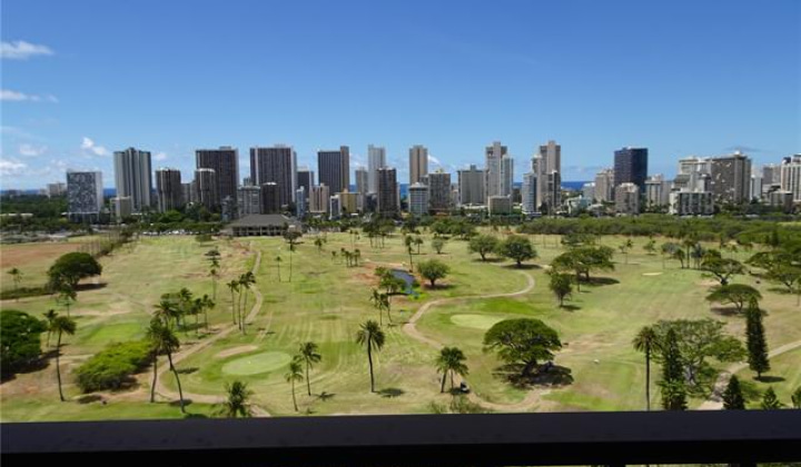 2916 Date Street,Honolulu,Hawaii,96816,2 Bedrooms Bedrooms,2 BathroomsBathrooms,Condo/Townhouse,Date,17,18232692