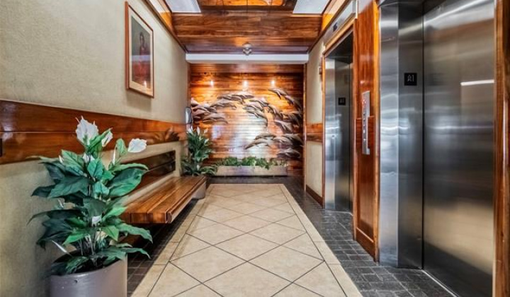 750 Amana Street,Honolulu,Hawaii,96814,1 BathroomBathrooms,Condo/Townhouse,Amana,10,18232962