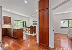 47 Kaapuni Drive,Kailua,Hawaii,96734,6 Bedrooms Bedrooms,5 BathroomsBathrooms,Single family,Kaapuni,18773313