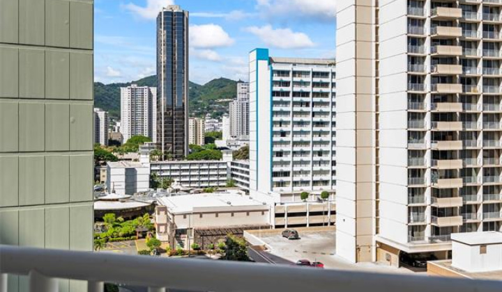 750 Amana Street,Honolulu,Hawaii,96814,1 BathroomBathrooms,Condo/Townhouse,Amana,10,18232962