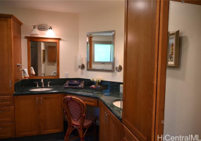 676 Elepaio Street,Honolulu,Hawaii,96816,3 Bedrooms Bedrooms,3 BathroomsBathrooms,Single family,Elepaio,18233204