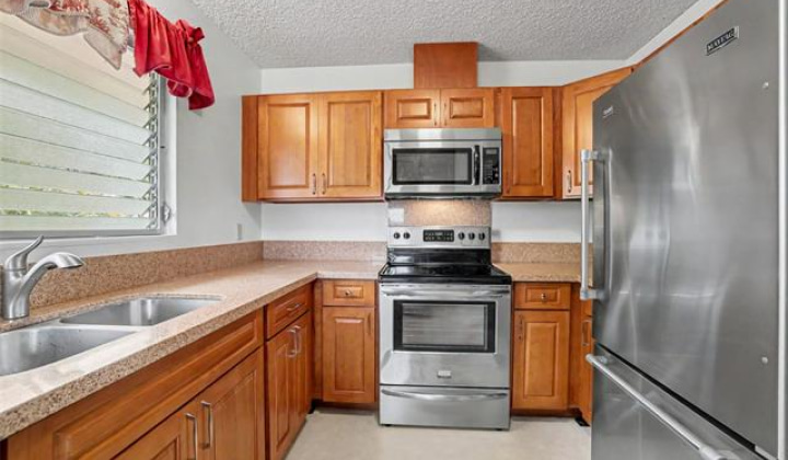 1402 Ohina Place,Honolulu,Hawaii,96825,3 ベッドルーム ベッドルーム,2 バスルームバスルーム,一戸建て,Ohina,19401409
