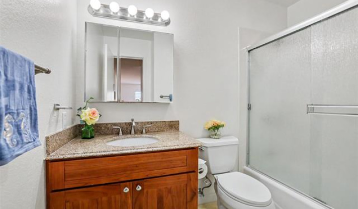 1402 Ohina Place,Honolulu,Hawaii,96825,3 ベッドルーム ベッドルーム,2 バスルームバスルーム,一戸建て,Ohina,19401409