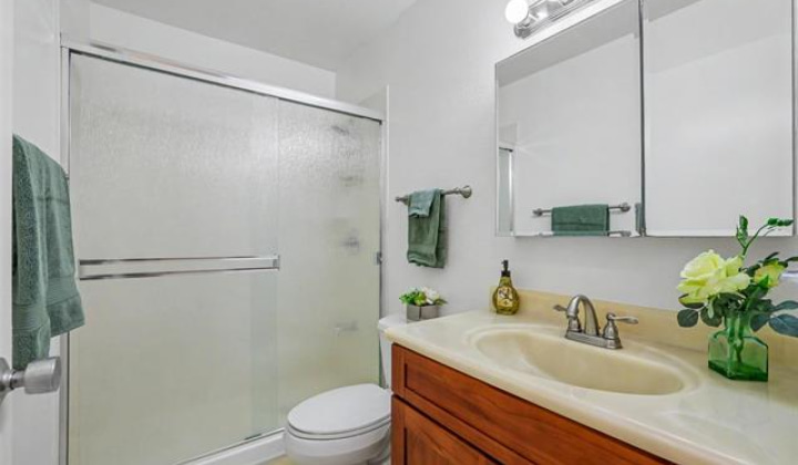 1402 Ohina Place,Honolulu,Hawaii,96825,3 ベッドルーム ベッドルーム,2 バスルームバスルーム,一戸建て,Ohina,19401409