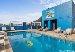 2427 Kuhio Avenue,Honolulu,Hawaii,96815,1 Bedroom Bedrooms,1 BathroomBathrooms,Condo/Townhouse,Kuhio,14,18698491