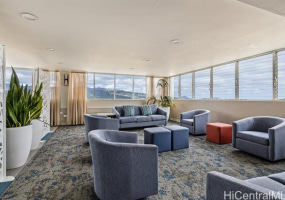 2427 Kuhio Avenue,Honolulu,Hawaii,96815,1 Bedroom Bedrooms,1 BathroomBathrooms,Condo/Townhouse,Kuhio,14,18698491
