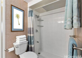 1684 Ala Moana Boulevard,Honolulu,Hawaii,96815,2 Bedrooms Bedrooms,1 BathroomBathrooms,Condo/Townhouse,Ala Moana,3,18246129