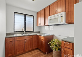 3666 Keanu Street,Honolulu,Hawaii,96816,8 Bedrooms Bedrooms,6 BathroomsBathrooms,Single family,Keanu,18776137