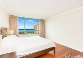 1341 Kapiolani Boulevard,Honolulu,Hawaii,96814,2 Bedrooms Bedrooms,2 BathroomsBathrooms,Condo/Townhouse,Kapiolani,21,18246289