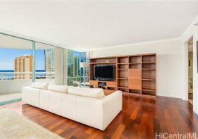 1341 Kapiolani Boulevard,Honolulu,Hawaii,96814,2 Bedrooms Bedrooms,2 BathroomsBathrooms,Condo/Townhouse,Kapiolani,21,18246289