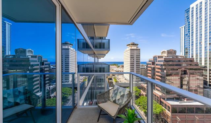 629 Keeaumoku Street,Honolulu,Hawaii,96814,2 Bedrooms Bedrooms,2 BathroomsBathrooms,Condo/Townhouse,Keeaumoku,17,18246537