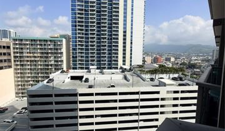 410 atkinson Drive,Honolulu,Hawaii,96814,1 バスルームバスルーム,コンド / タウンハウス,atkinson,12,19408594
