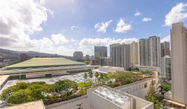 475 Atkinson Drive,Honolulu,Hawaii,96814,2 ベッドルーム ベッドルーム,1 バスルームバスルーム,コンド / タウンハウス,Atkinson,18,18246694