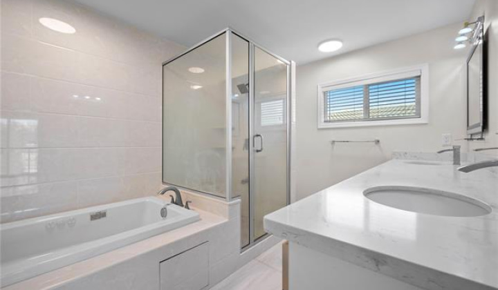 499 Kealahou Street,Honolulu,Hawaii,96825,4 Bedrooms Bedrooms,3 BathroomsBathrooms,Single family,Kealahou,18247348