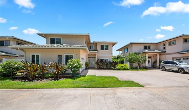 499 Kealahou Street,Honolulu,Hawaii,96825,4 Bedrooms Bedrooms,3 BathroomsBathrooms,Single family,Kealahou,18247348
