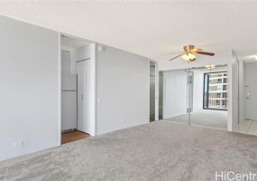 1630 Liholiho Street,Honolulu,Hawaii,96822,1 ベッドルーム ベッドルーム,1 バスルームバスルーム,コンド / タウンハウス,Liholiho,9,18247458