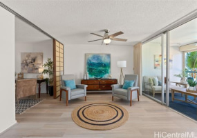 2877 Kalakaua Avenue,Honolulu,Hawaii,96815,2 ベッドルーム ベッドルーム,2 バスルームバスルーム,コンド / タウンハウス,Kalakaua,3,18247492