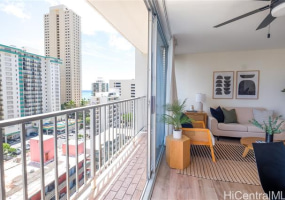 2333 Kapiolani Boulevard,Honolulu,Hawaii,96826,3 Bedrooms Bedrooms,2 BathroomsBathrooms,Condo/Townhouse,Kapiolani,35,17835036