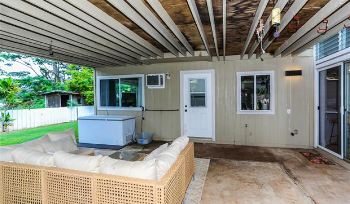 1614 Paukiki Street,Kailua,Hawaii,96734,5 ベッドルーム ベッドルーム,3 バスルームバスルーム,一戸建て,Paukiki,19410196
