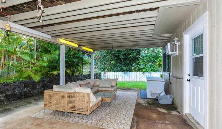 1614 Paukiki Street,Kailua,Hawaii,96734,5 ベッドルーム ベッドルーム,3 バスルームバスルーム,一戸建て,Paukiki,19410196