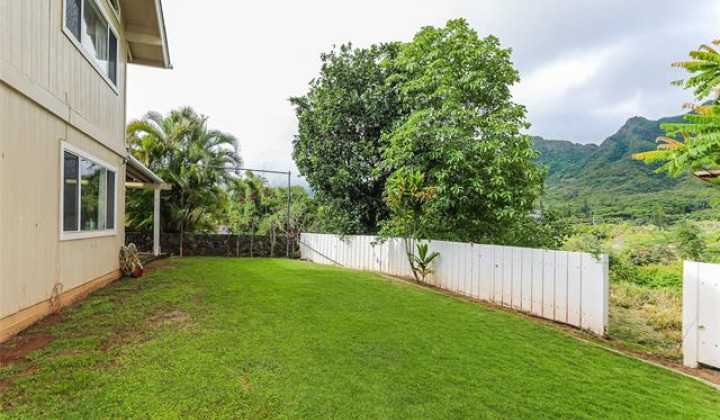 1614 Paukiki Street,Kailua,Hawaii,96734,5 ベッドルーム ベッドルーム,3 バスルームバスルーム,一戸建て,Paukiki,19410196