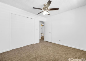 1145 Davenport Street,Honolulu,Hawaii,96822,2 Bedrooms Bedrooms,1 BathroomBathrooms,Condo/Townhouse,Davenport,3,18247782