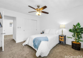 1145 Davenport Street,Honolulu,Hawaii,96822,2 Bedrooms Bedrooms,1 BathroomBathrooms,Condo/Townhouse,Davenport,3,18247782