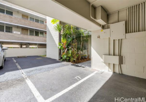 1145 Davenport Street,Honolulu,Hawaii,96822,2 Bedrooms Bedrooms,1 BathroomBathrooms,Condo/Townhouse,Davenport,3,18247782