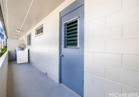 1145 Davenport Street,Honolulu,Hawaii,96822,2 Bedrooms Bedrooms,1 BathroomBathrooms,Condo/Townhouse,Davenport,3,18247782