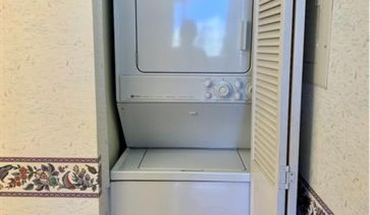 2240 Kuhio Avenue,Honolulu,Hawaii,96815,2 ベッドルーム ベッドルーム,2 バスルームバスルーム,コンド / タウンハウス,Kuhio,32,18701678