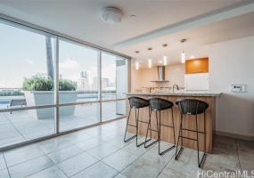 555 South Street,Honolulu,Hawaii,96813,1 ベッドルーム ベッドルーム,1 バスルームバスルーム,コンド / タウンハウス,South,20,18248042