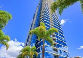 555 South Street,Honolulu,Hawaii,96813,1 ベッドルーム ベッドルーム,1 バスルームバスルーム,コンド / タウンハウス,South,20,18248042