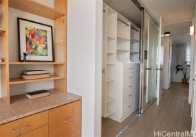 1212 Punahou Street,Honolulu,Hawaii,96826,2 ベッドルーム ベッドルーム,2 バスルームバスルーム,コンド / タウンハウス,Punahou,11,18248474