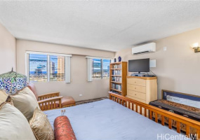 818 King Street,Honolulu,Hawaii,96813,3 ベッドルーム ベッドルーム,2 バスルームバスルーム,コンド / タウンハウス,King,21,18248475