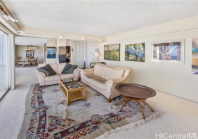 818 King Street,Honolulu,Hawaii,96813,3 ベッドルーム ベッドルーム,2 バスルームバスルーム,コンド / タウンハウス,King,21,18248475