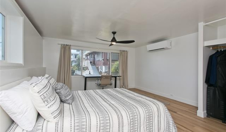 284A Moomuku Place,Honolulu,Hawaii,96821,3 ベッドルーム ベッドルーム,1 バスルームバスルーム,一戸建て,Moomuku,18702016