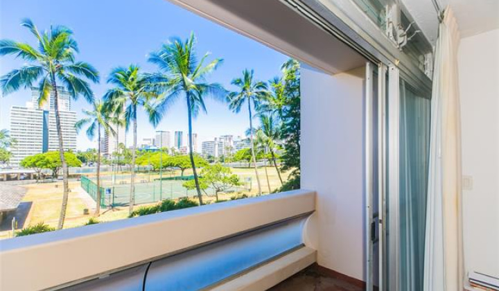 500 大学 Avenue,Honolulu,Hawaii,96826,1 ベッドルーム ベッドルーム,1 バスルームバスルーム,コンド / タウンハウス,University,3,19411586